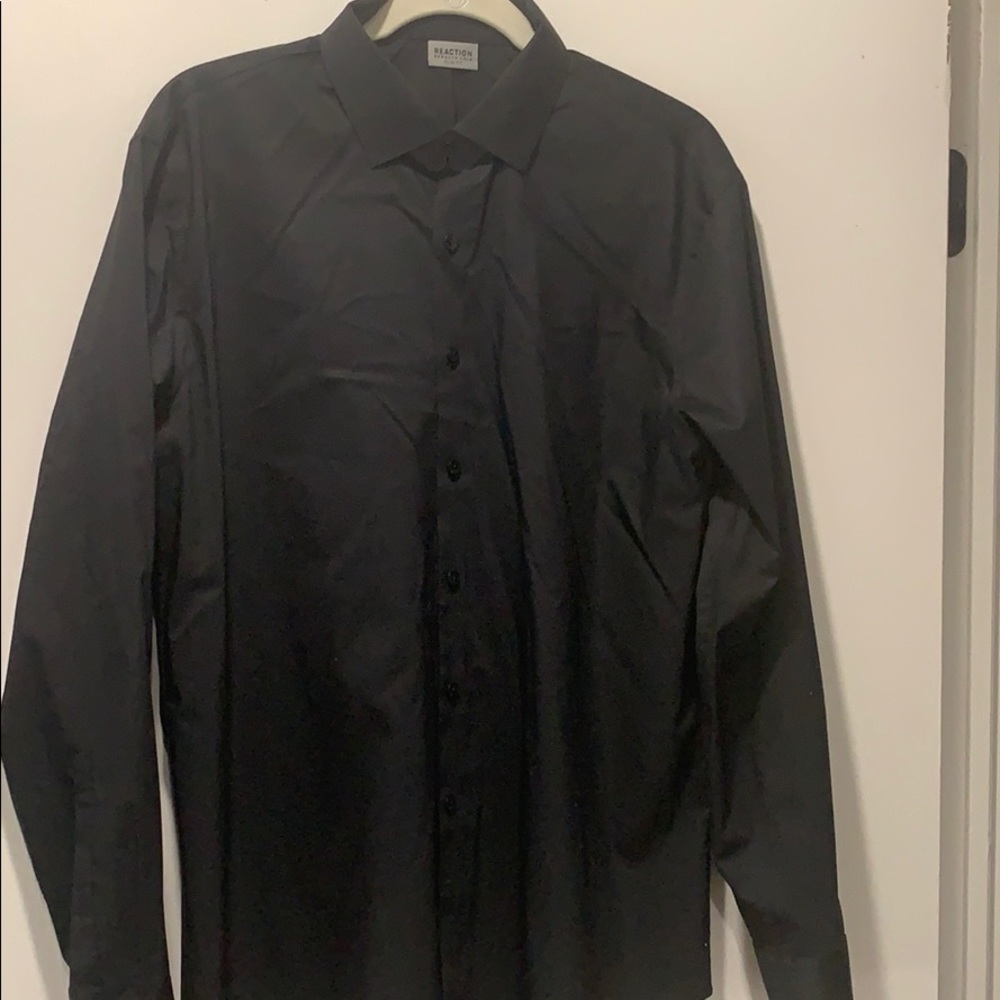 Kenneth Cole Reaction  Men’s Dress Shirt